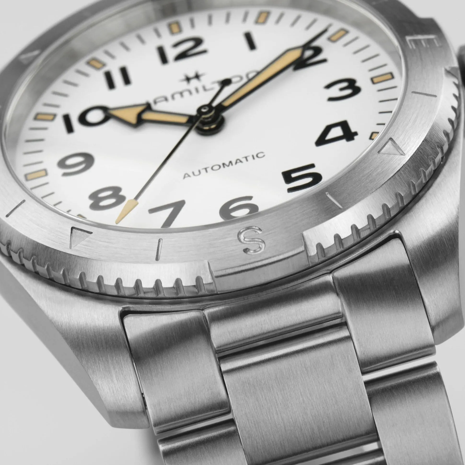 Khaki Field Expedition Auto