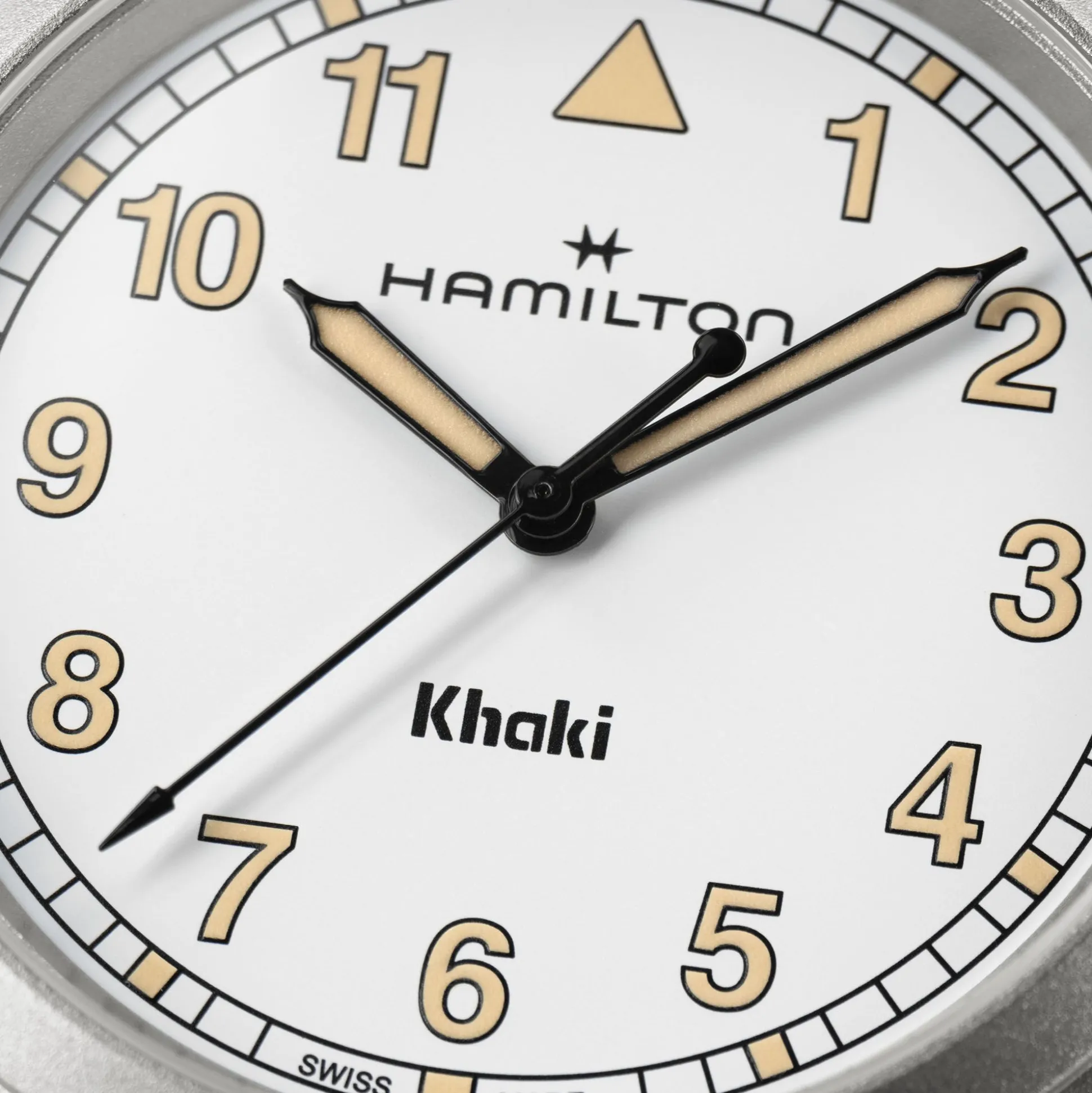 Khaki Field Quartz 38mm