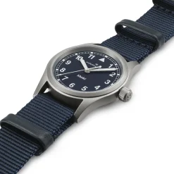Khaki Field Quartz 33mm