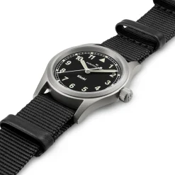 Khaki Field Quartz 33mm